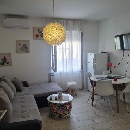 Cute Modern Apartman Zagreb Lejlighed Eksteriør billede